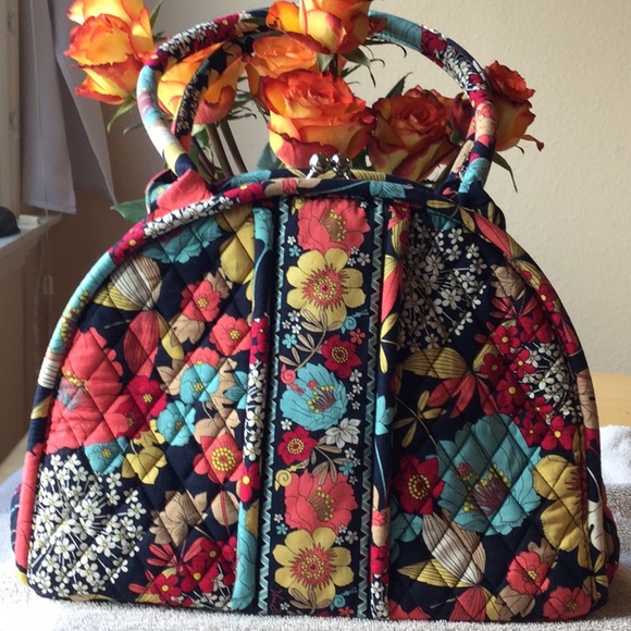 VERA BRADLEY BAG and COIN PURSE 🌻🌼🌷🥀💐🌸🌹🌺🌻 - Picture 2 of 8